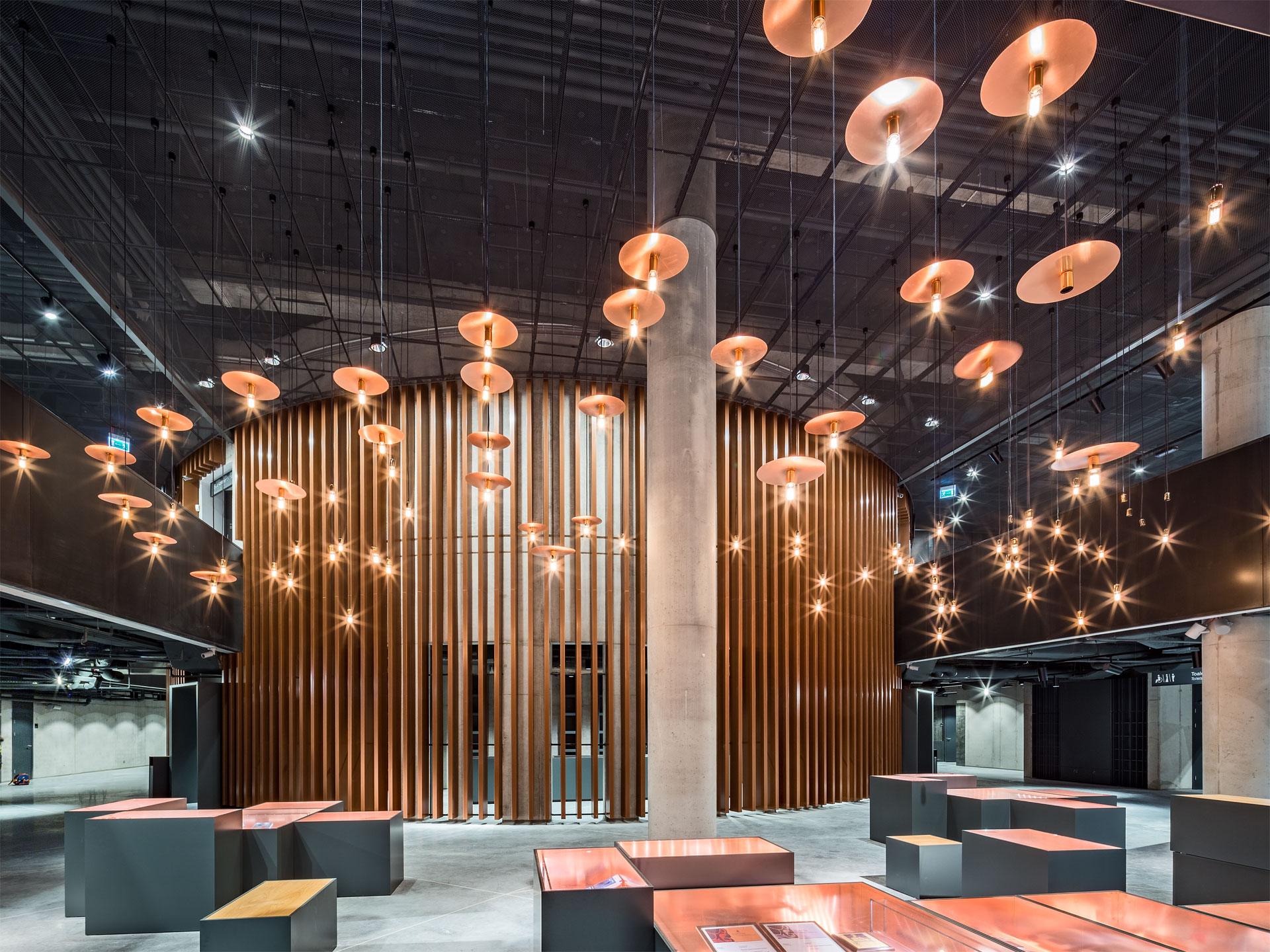 durlum Polska | Sufity metalowe, oprawy oświetleniowe i integracja ...